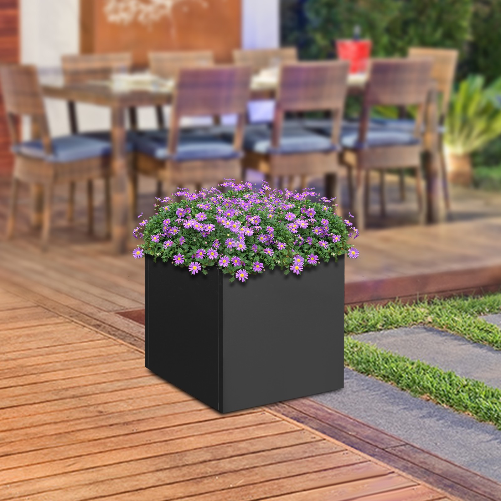 Stylish Steel Planter Box 24×24×24 Inch – Durable Black Garden Bed