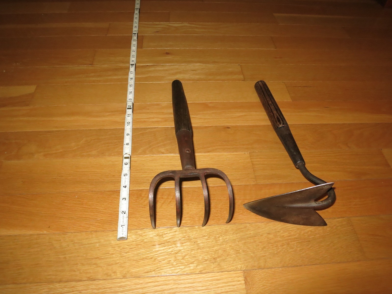 Vintage Wood Long Handle Garden Tools Tine Hoe lot