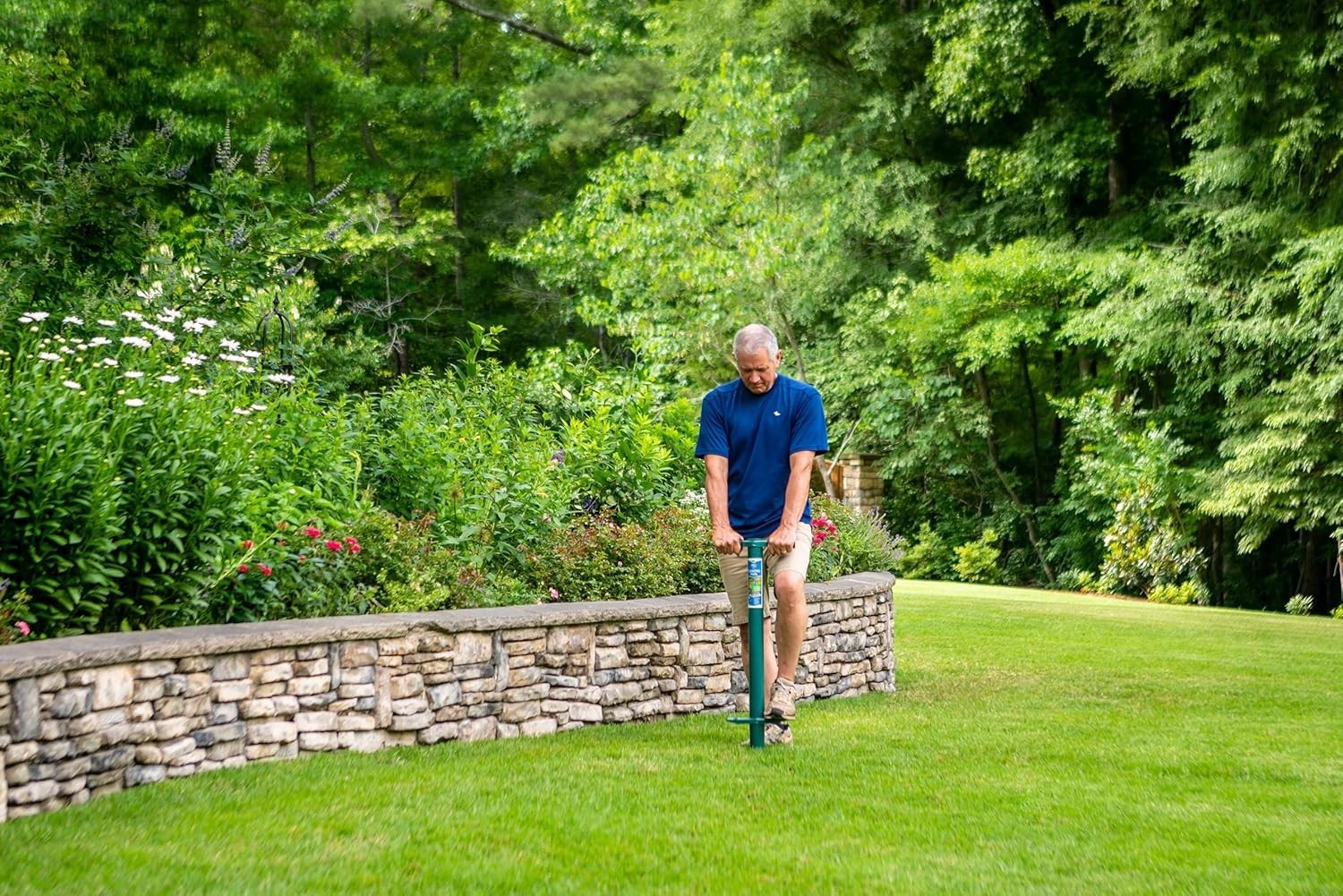 Comfortable 5-in-1 Planting Tool for Seniors and Gardeners – 4lb Lightweight