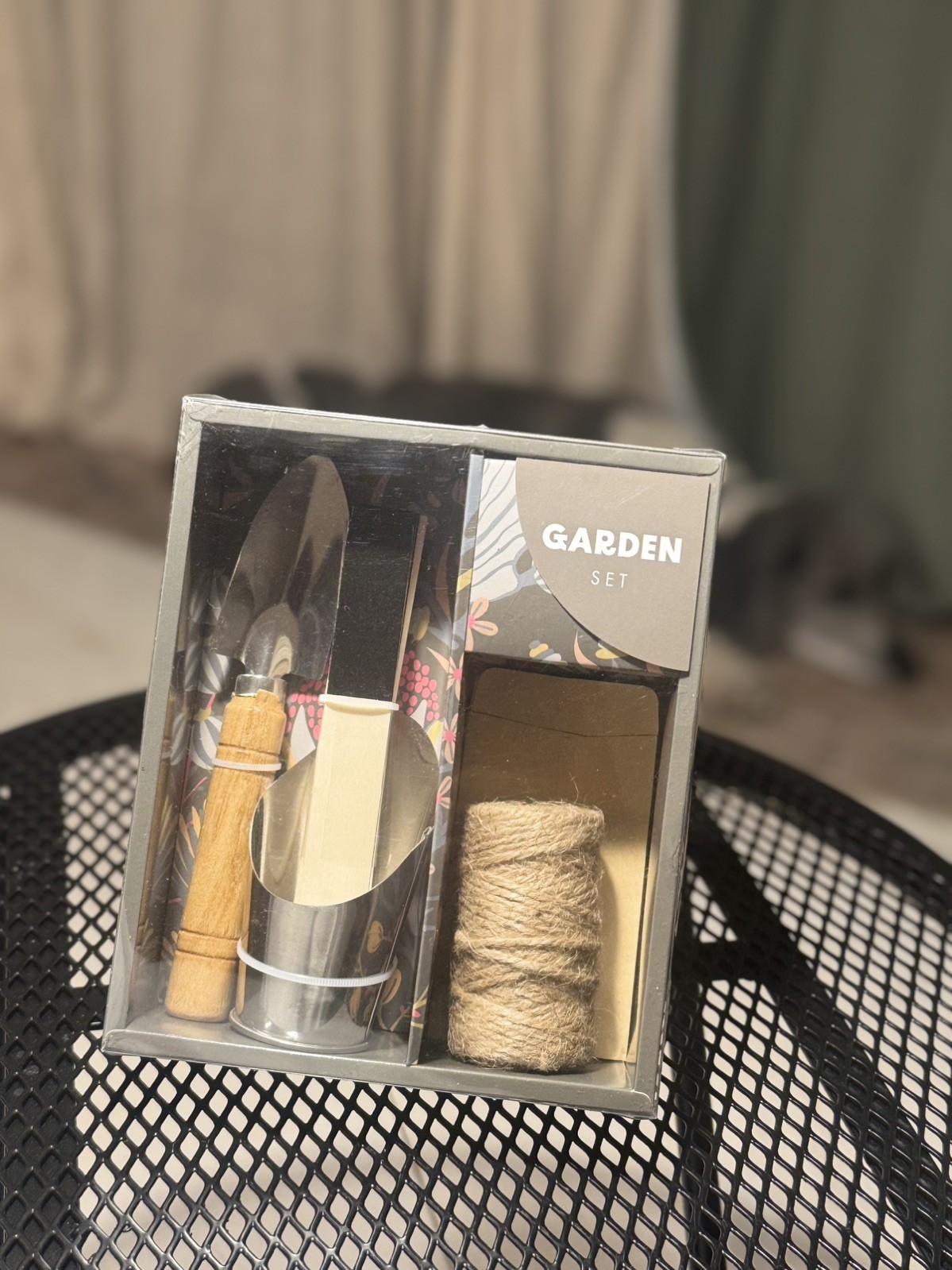 Mini Gardening Tool Set-mini trowel, bucket, twine, wood stakes, seed envelopes