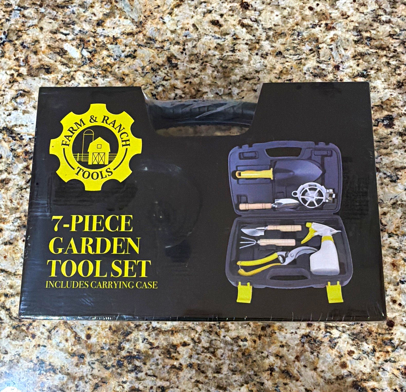 Farm & Ranch Tools 7-Piece Garden Tool Set w/ Carrying Case, Black/Yellow