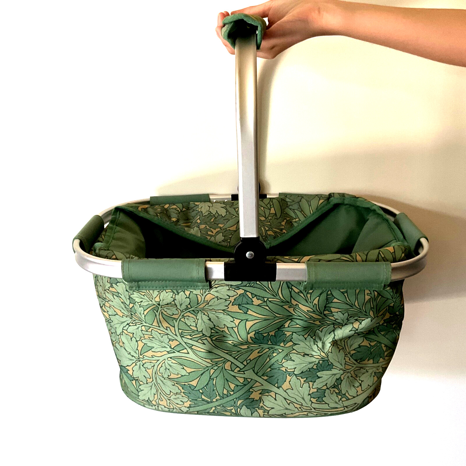 Basket Foldable Fabric Victoria & Albert Garden Vegetable Fruit Farmer’s Market