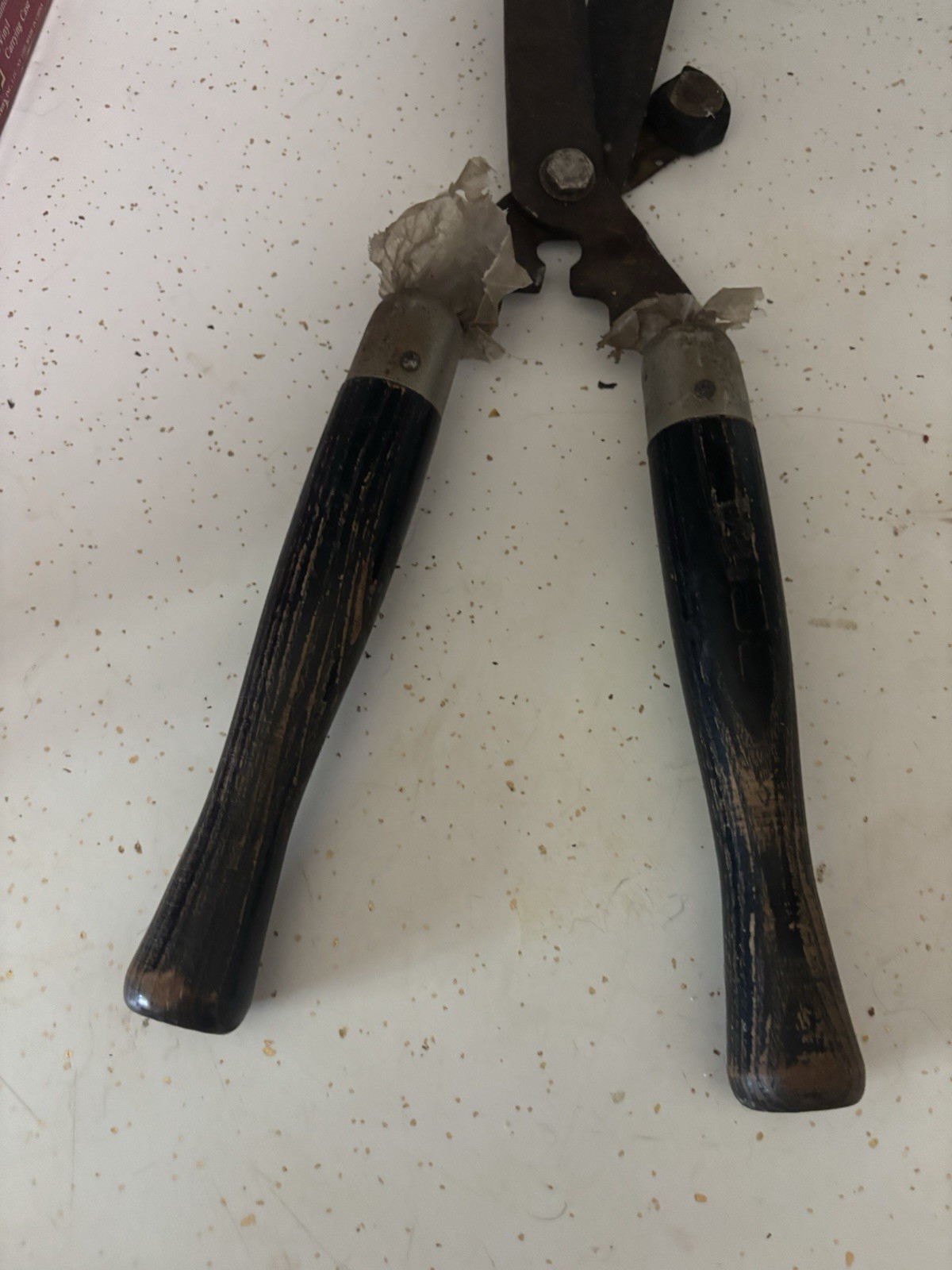 Two pair Vintage glass clippers one with and one on branded