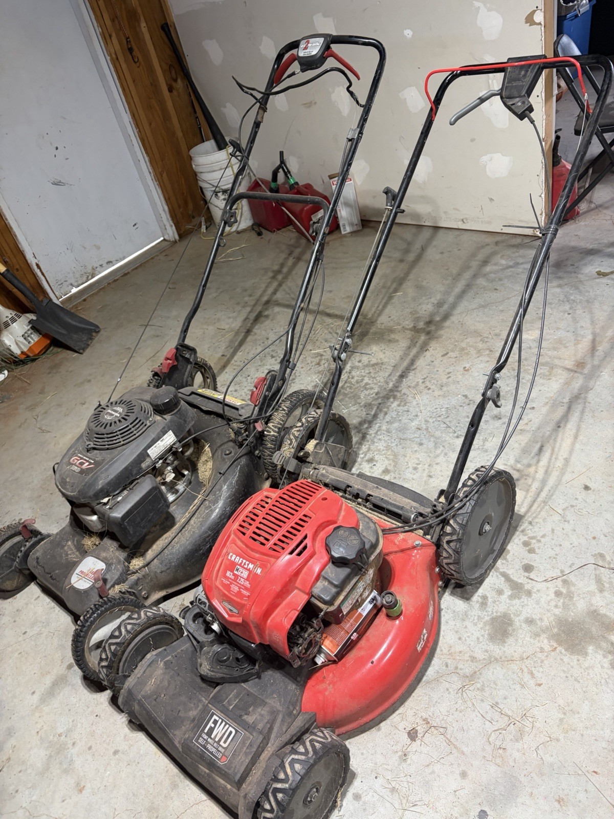 Gas Walk behind Self Propelled Lawn Mower 22 In 201Cc 6 Speed CVT High Wheel RWD