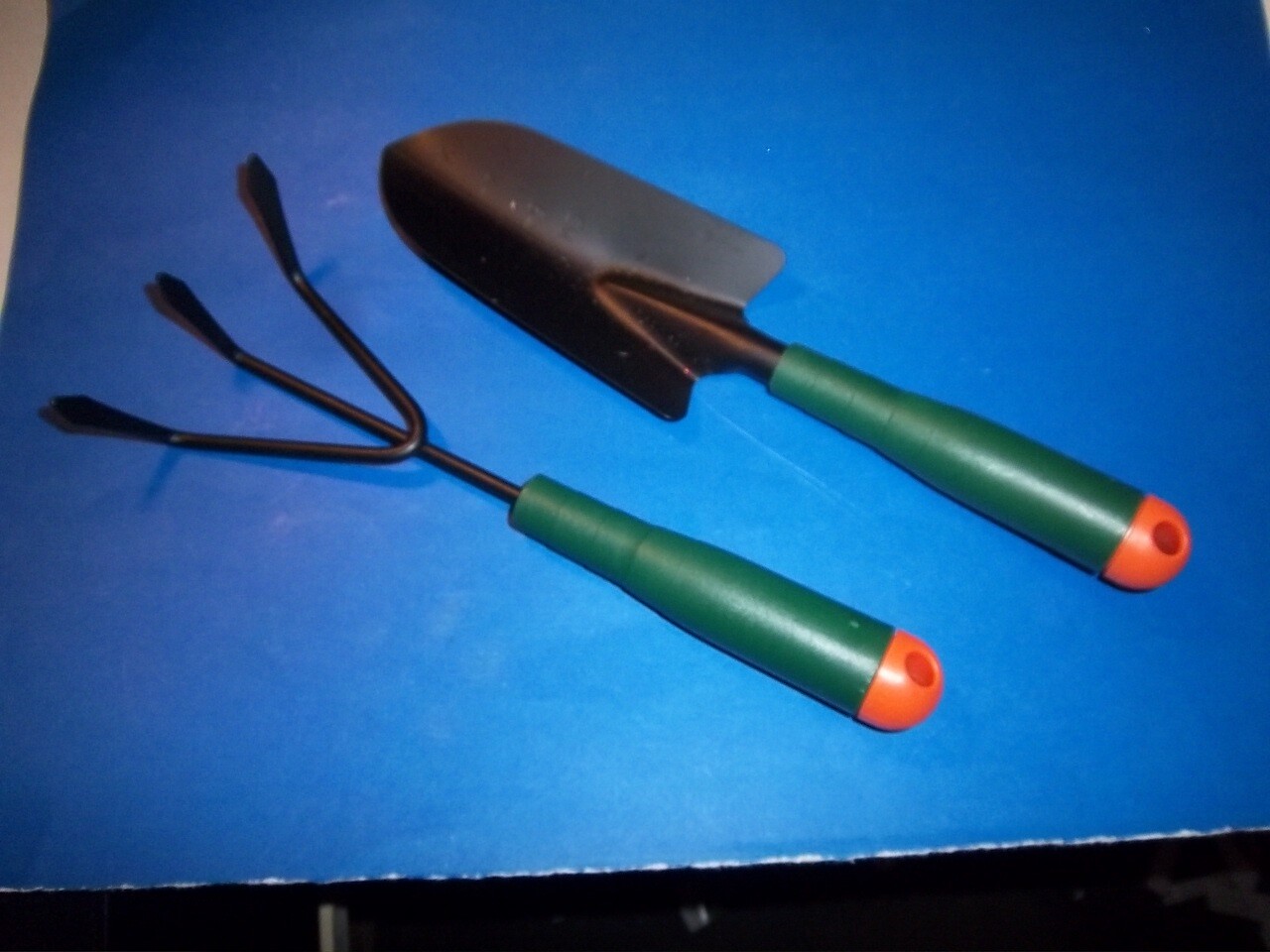 2 PK Garden Tools Set Trowel Rake Shovel Heavy Duty Metal Outdoor Ergonomic