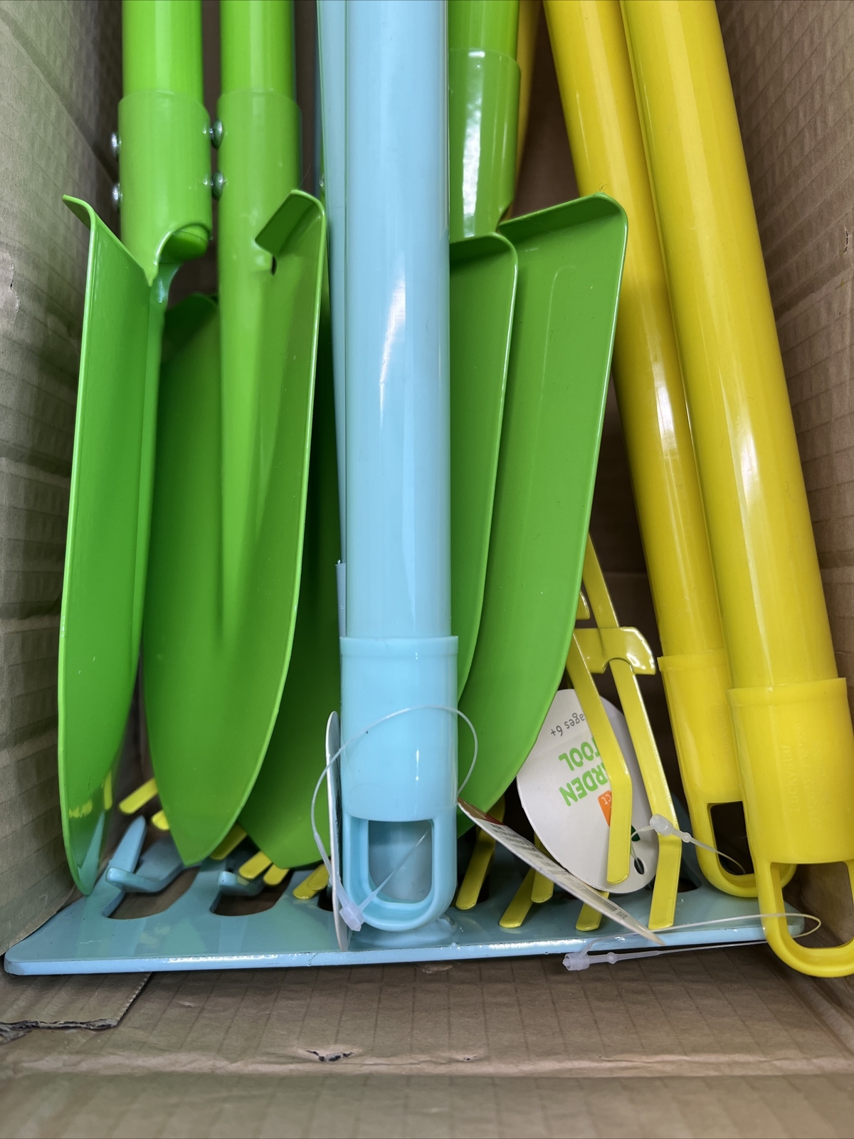 12Pc Kids Metal Garden Tool Set Rakes Shovels Hoes 27″ Beach Yard Toy Bulk Lot