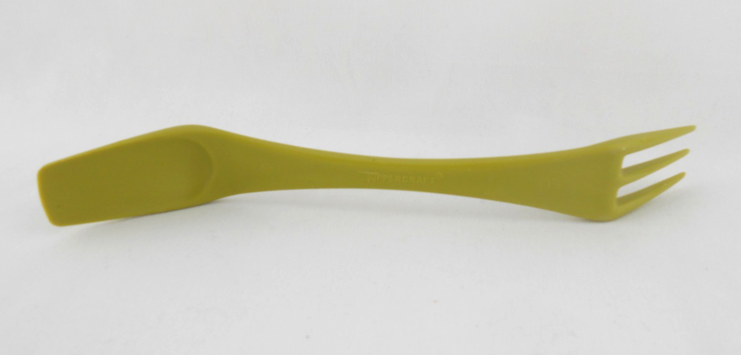 Tuppercraft 1487-S Green Gadget Garden Tool Fork Spade Shovel Tupperware