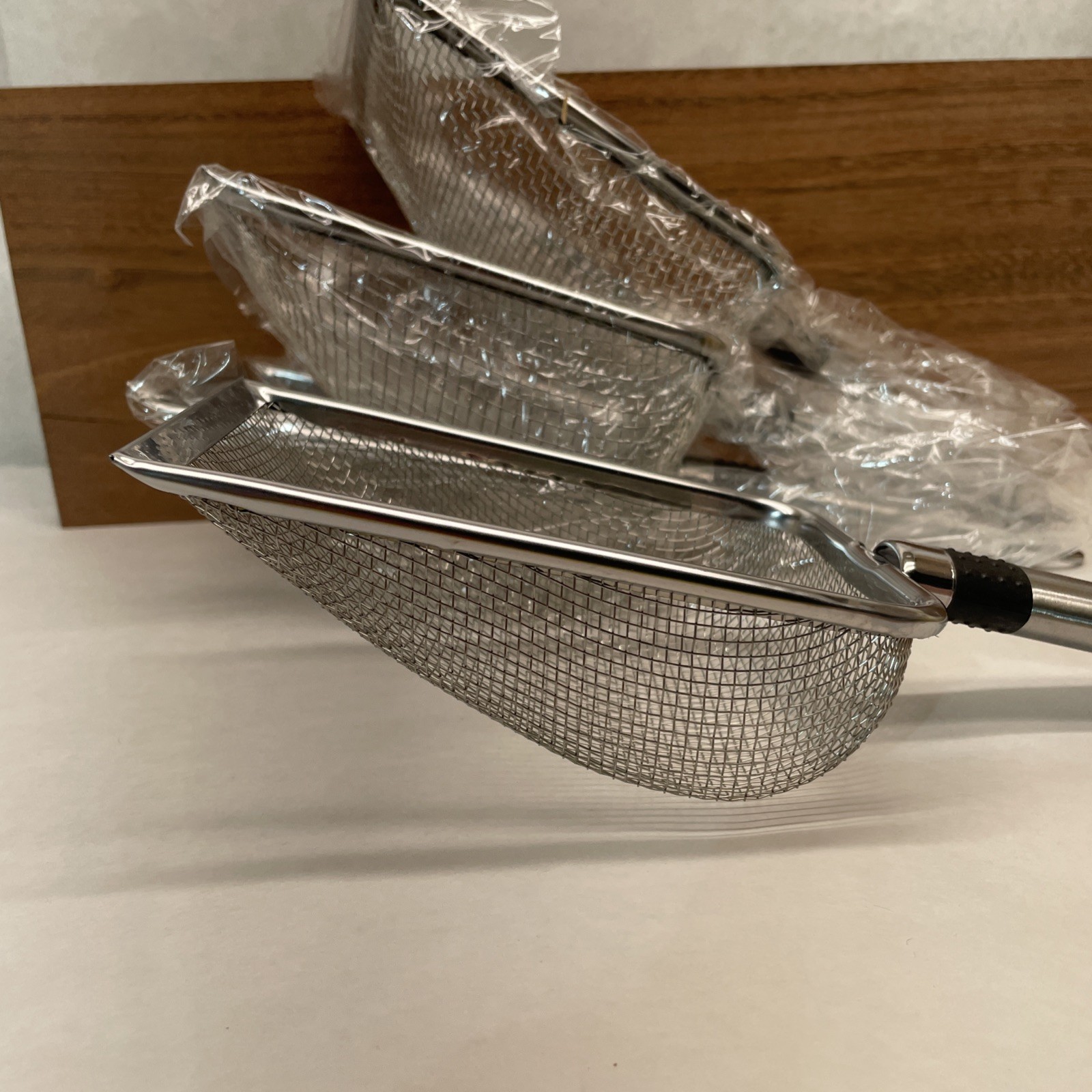 4 PCS 2-in-1 Gardening Soil Sifter Set with 2-5mm Mesh, Garden Sieve & Shovel