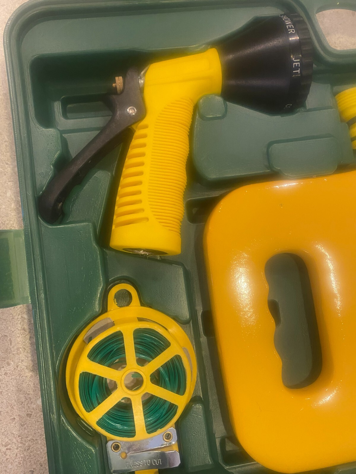 15 PC Garden Tool Care Set with Case #711093- 21 inches x 13 inches
