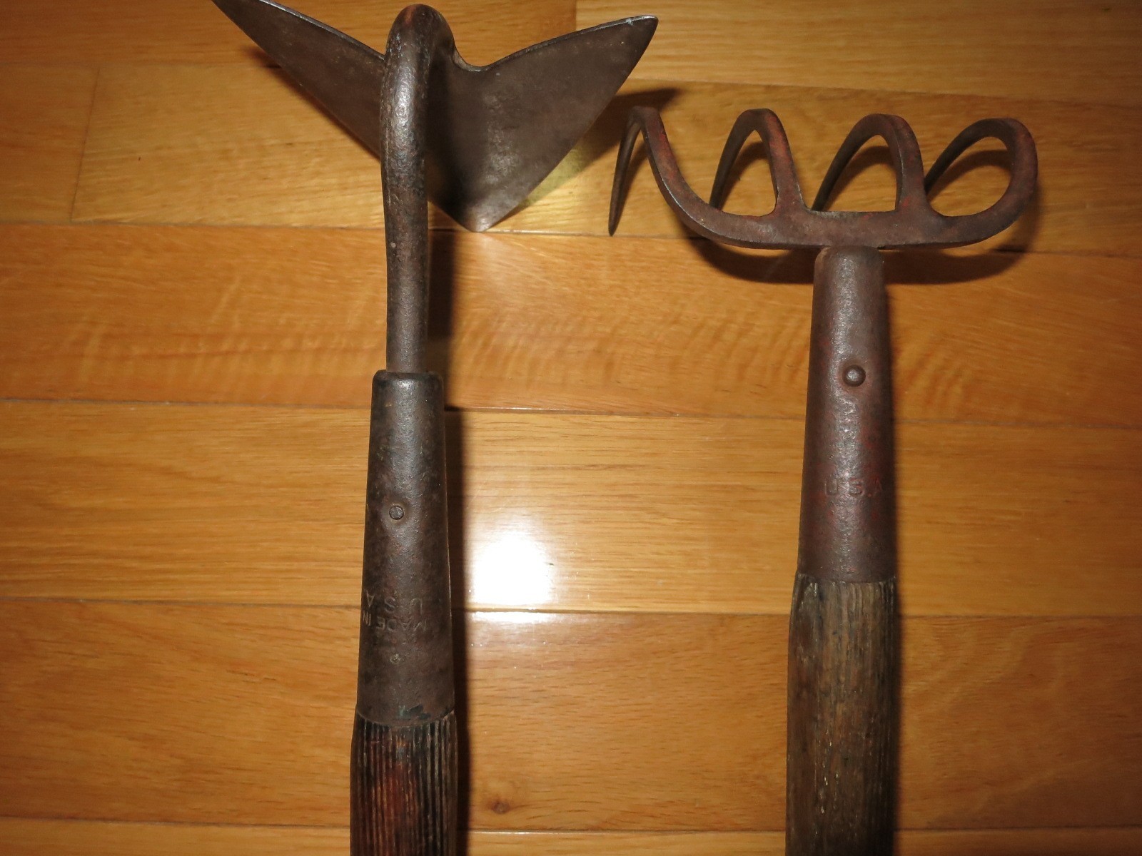 Vintage Wood Long Handle Garden Tools Tine Hoe lot