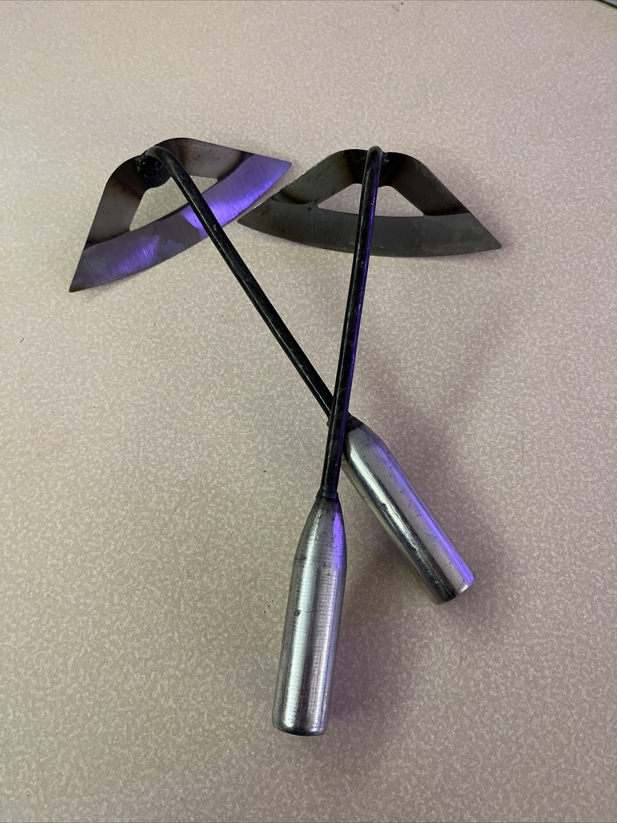 2Pk – Hollow Digging Hoe Quenching Forging Process