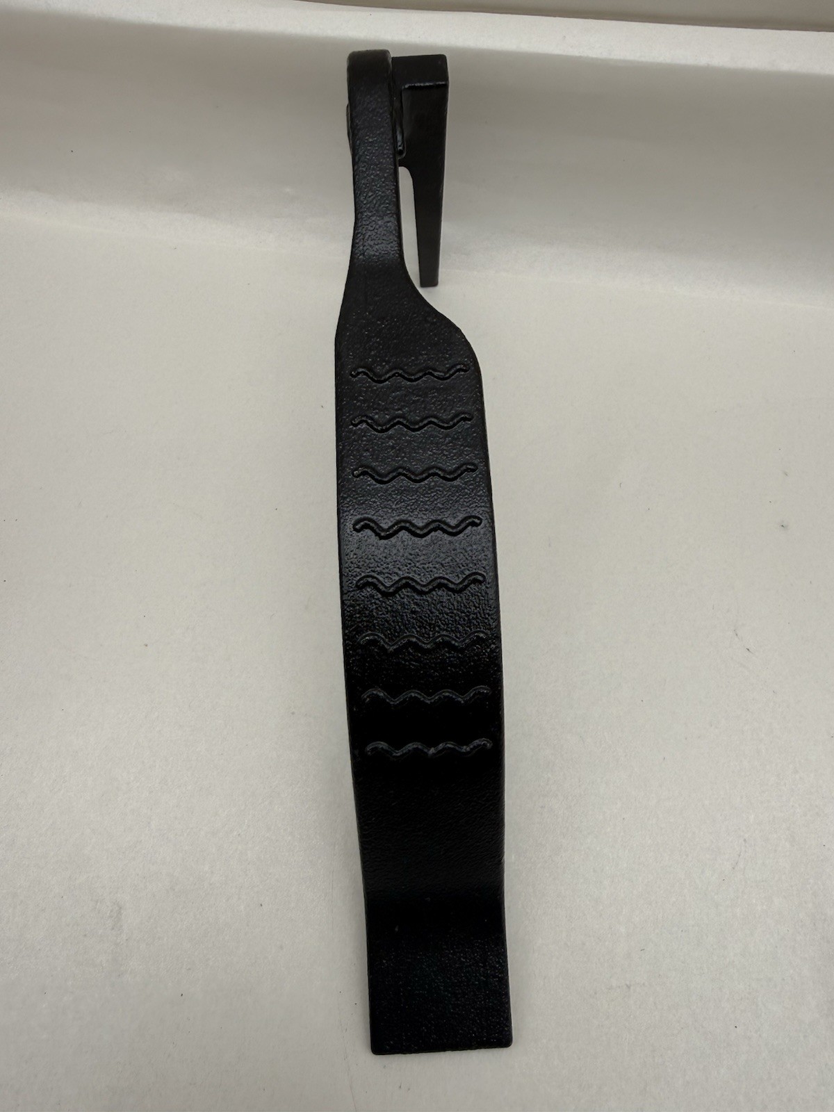 Hand Sickle, Black, Steel 8.5″ Long, New without box, see photo…
