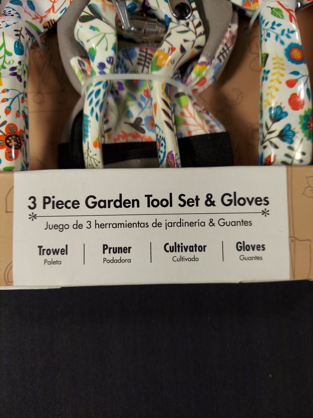 Essentials 3 Pc Garden Metal Tool Set Plus Gloves