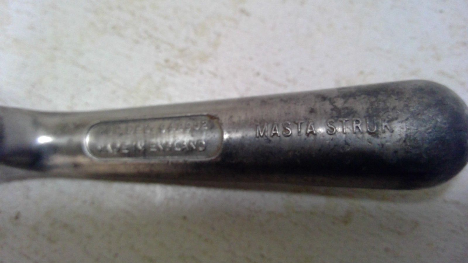 Vintage Aluminum Garden Trowel – Made In England. 10 1/2″ long.