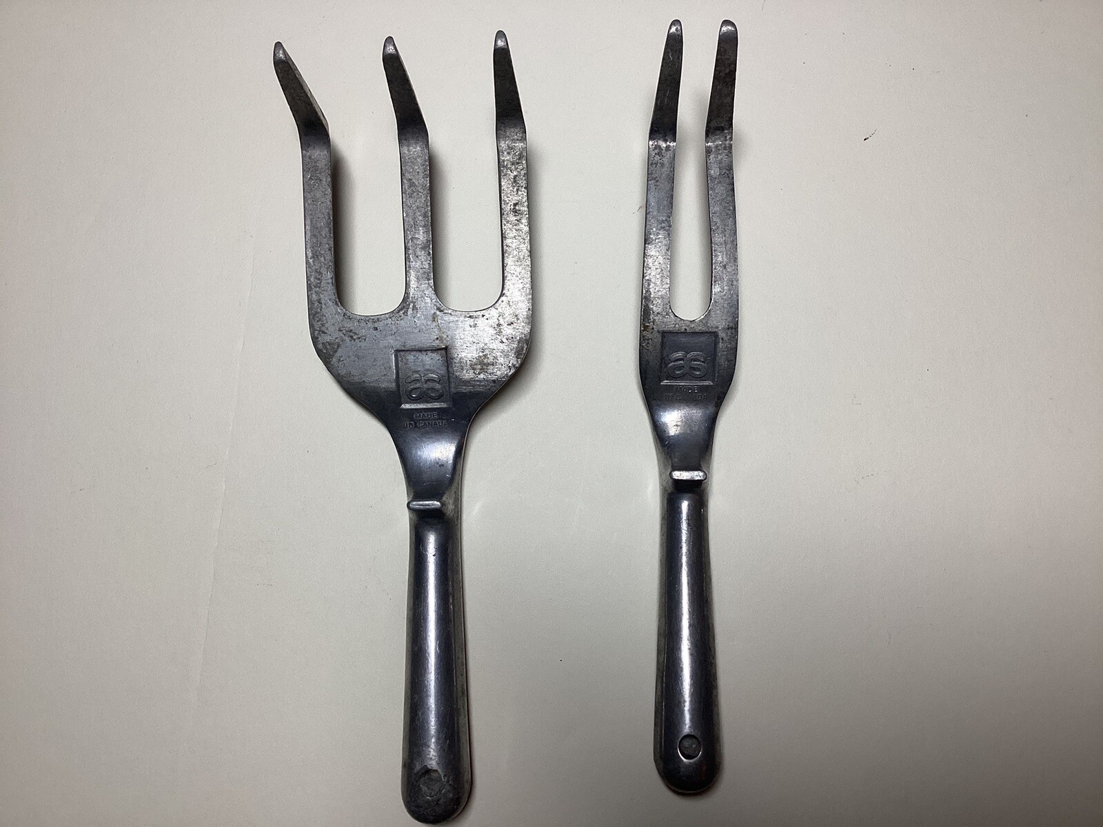 Vintage Set Of 2 Allen Simpson AS Cast Aluminum Handheld Gardening Fork & Rake