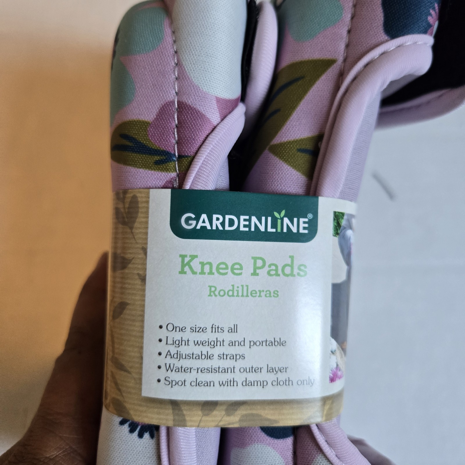 GardenLine Bundle: Garden Hand Tool Set 3-Pieces, 6 in 1 Multi tool,Knee Pads