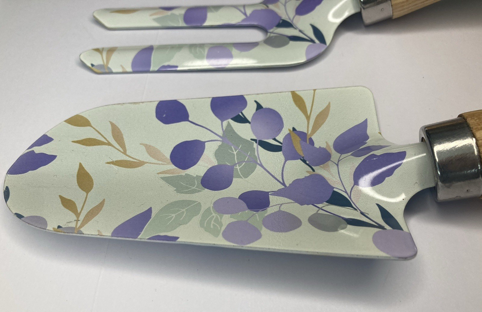 Scandi Garden Tool 2pc Set Wood Handle Painted Metal Leaves Botanical Print