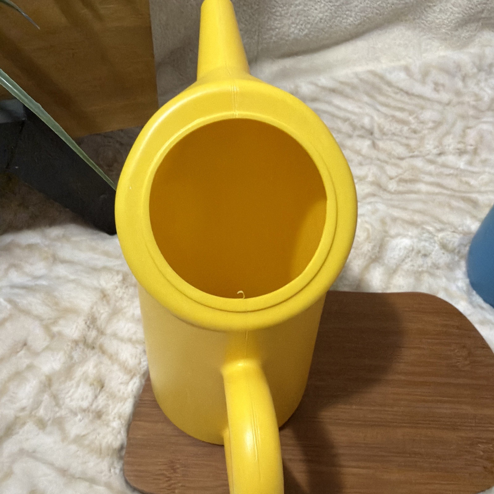 Yellow Plastic Open Top Weathering Gardening Supplies Storage Box Garden Tools
