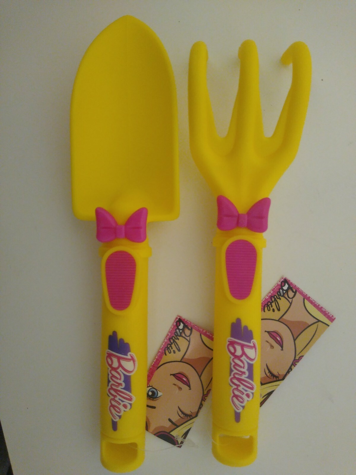 Midwest Gloves an gears Set of Barbie Garden Cultivator and Trowel Yellow