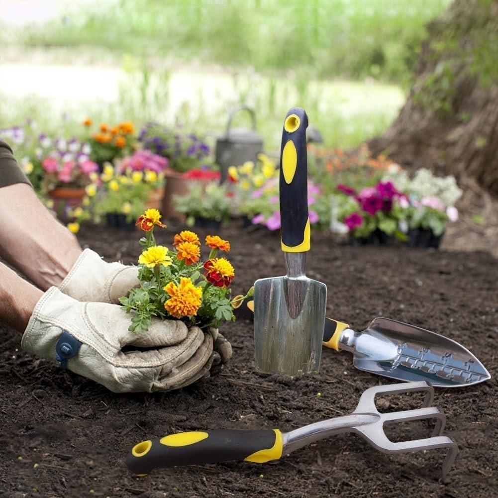 Versatile 5.5-Inch Garden Trowel – Durable, Ergonomic Design in Bright Yellow