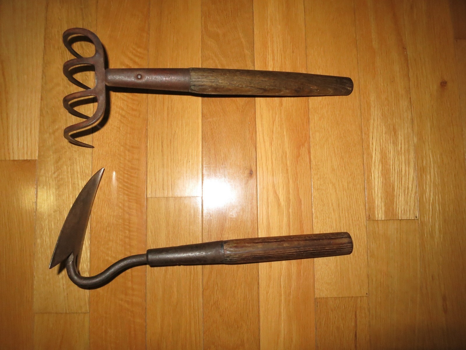 Vintage Wood Long Handle Garden Tools Tine Hoe lot