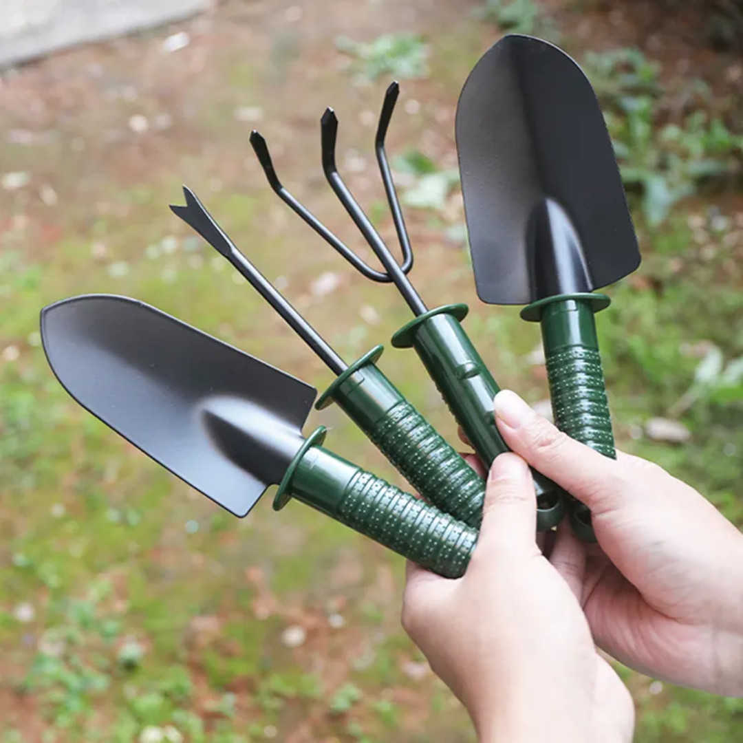 4PCS Garden Tool Set Heavy Duty Metal Trowel Rake Shovel Ergonomic Kit