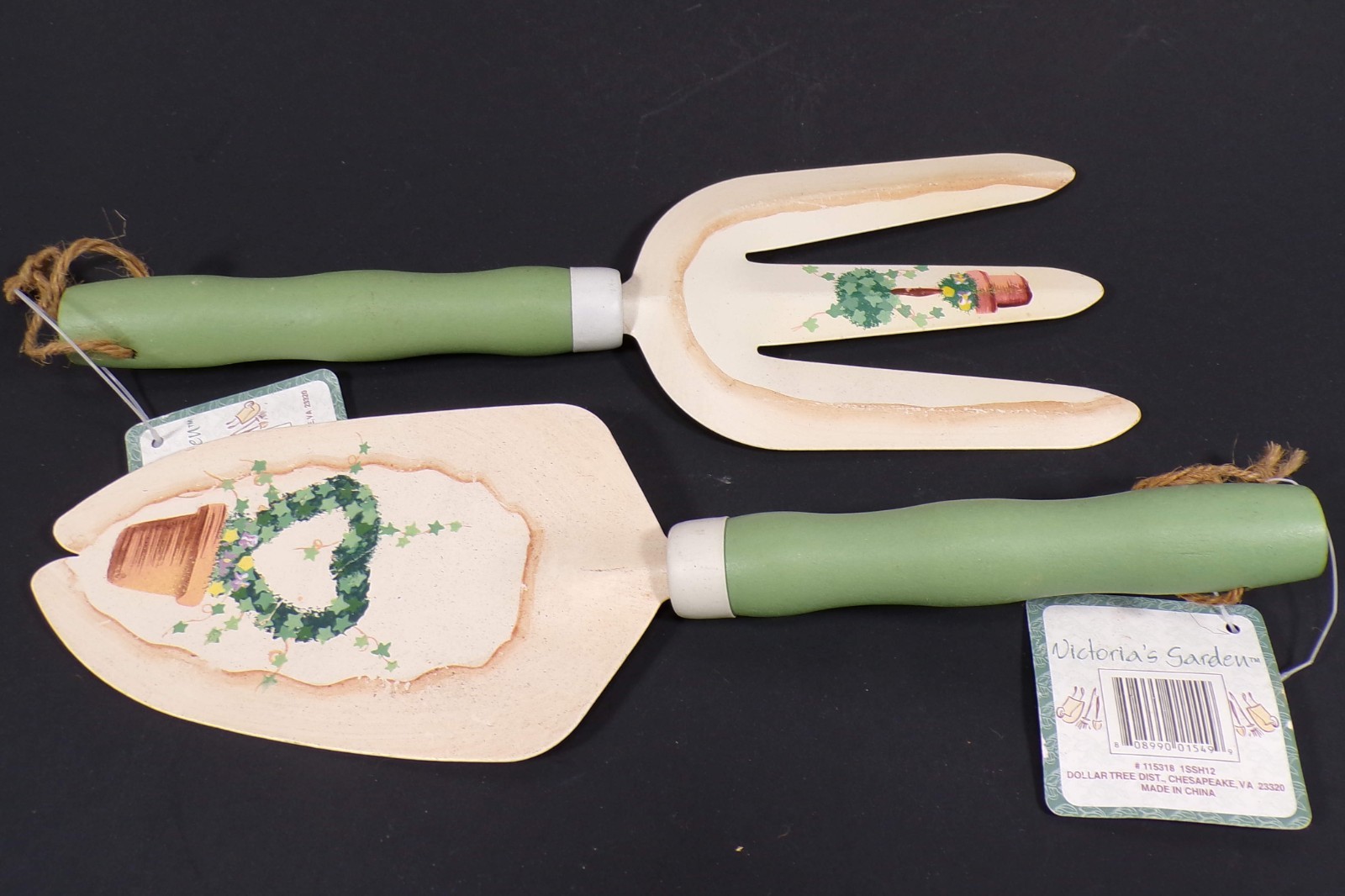 Decorative Garden Tools Hand-painted Topiary Victoria’s Garden 10.25×3.5