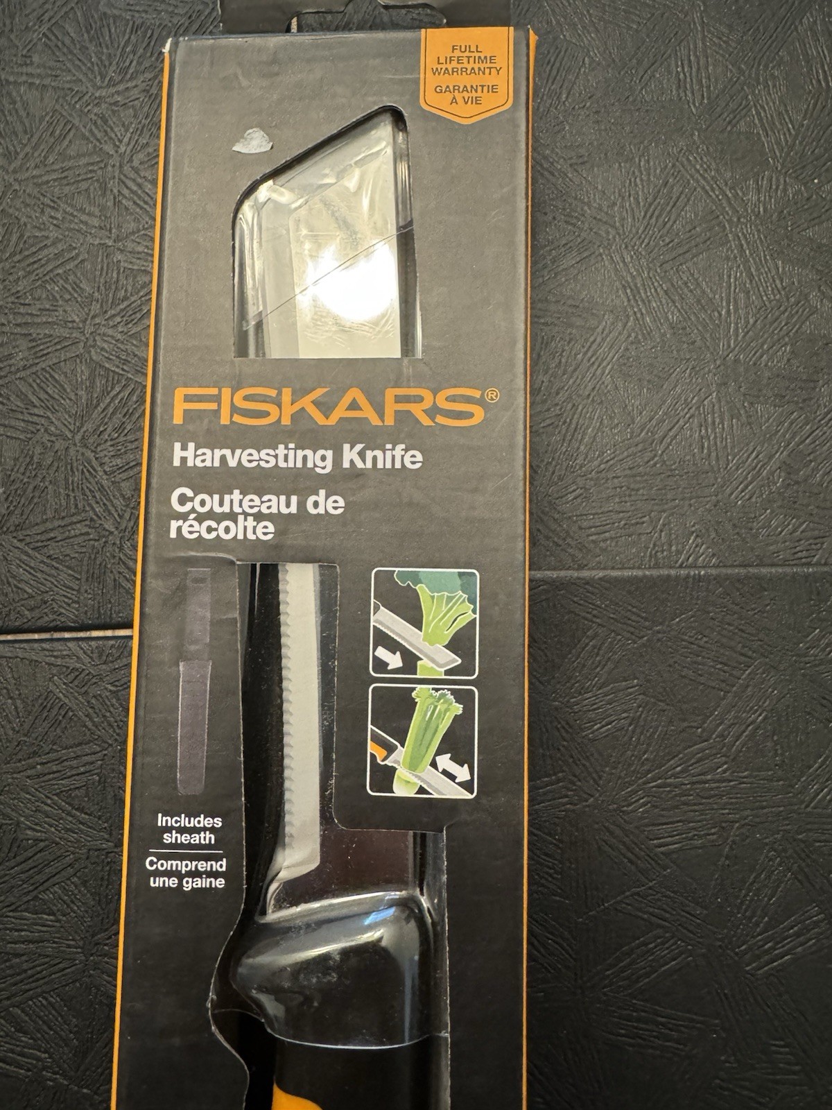 Fiskars harvesting Knife with sheath great for trimming vegtables
