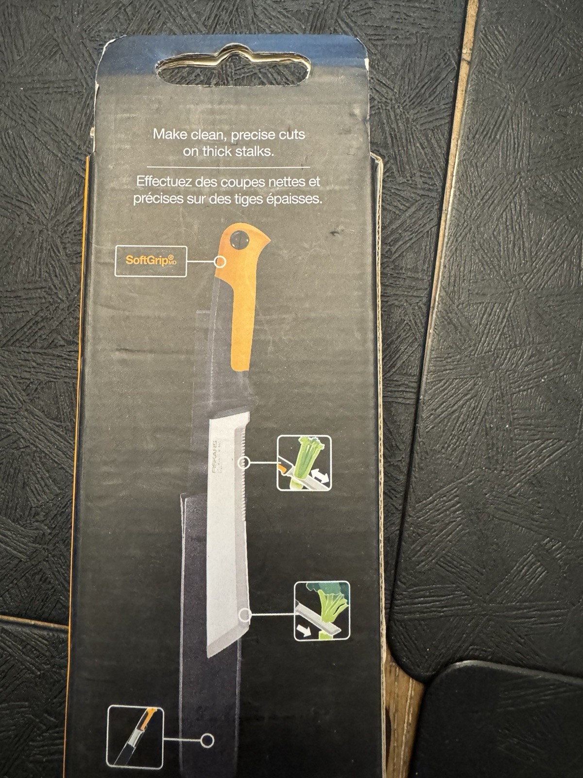 Fiskars harvesting Knife with sheath great for trimming vegtables