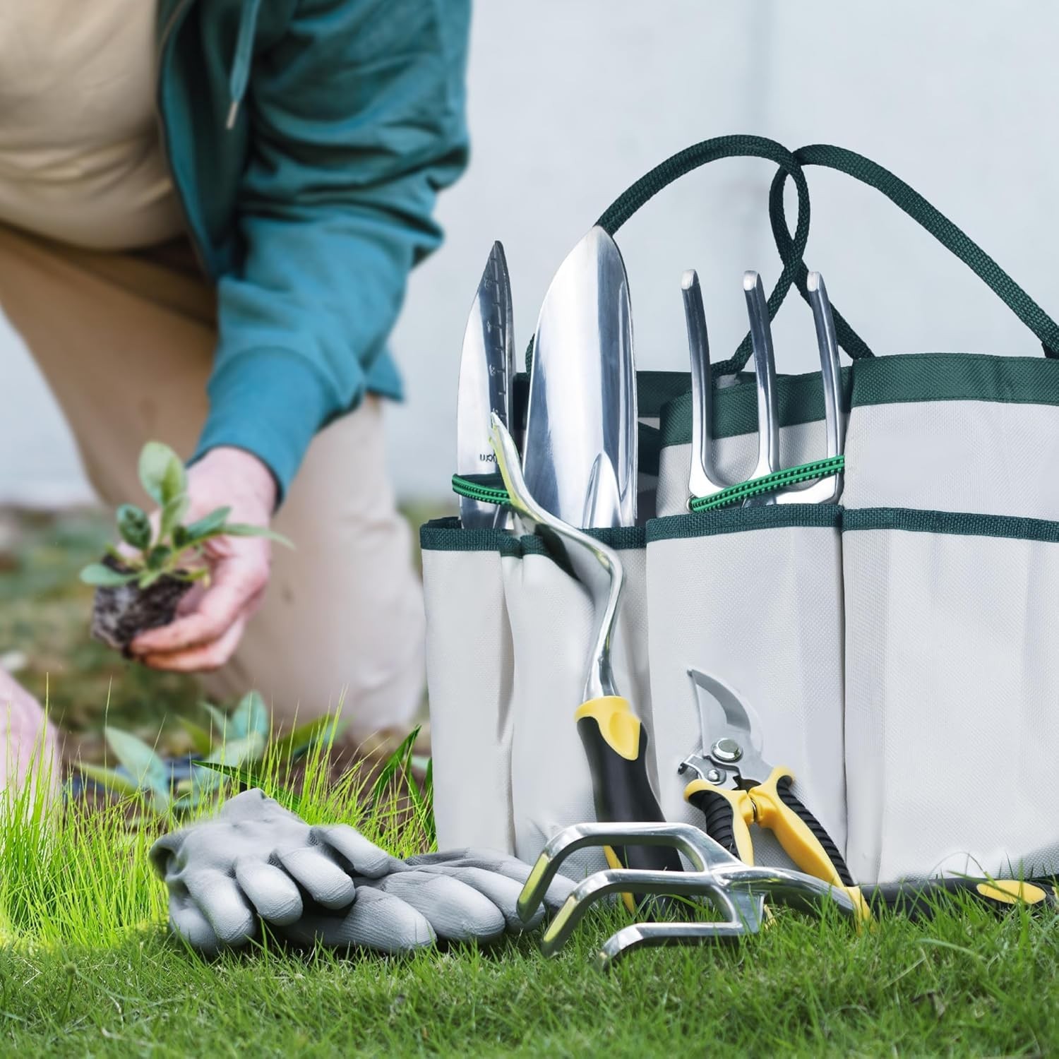 Garden Tools, 8 Piece Heavy Duty Gardening Tools Set with Non-Slip Rubber Gri…