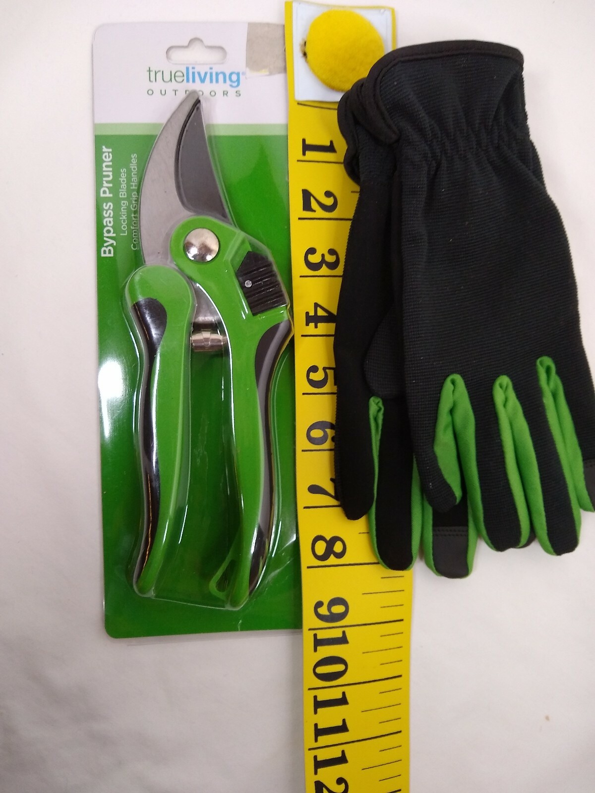 Gardening Gloves & Bypass Pruner Set True Living New