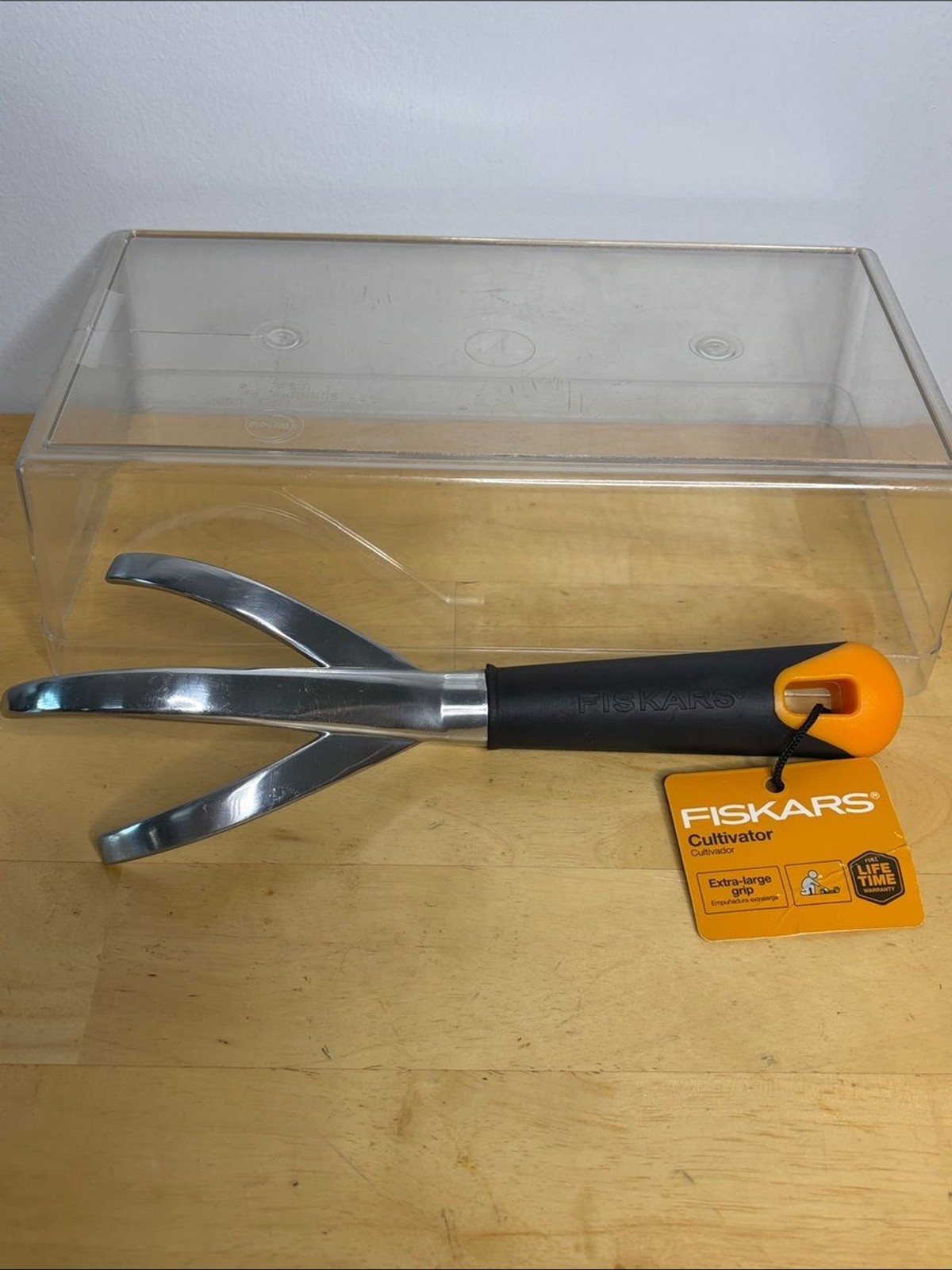 Fiskars Hand Cultivator – Black & Orange Extra-Large Grip