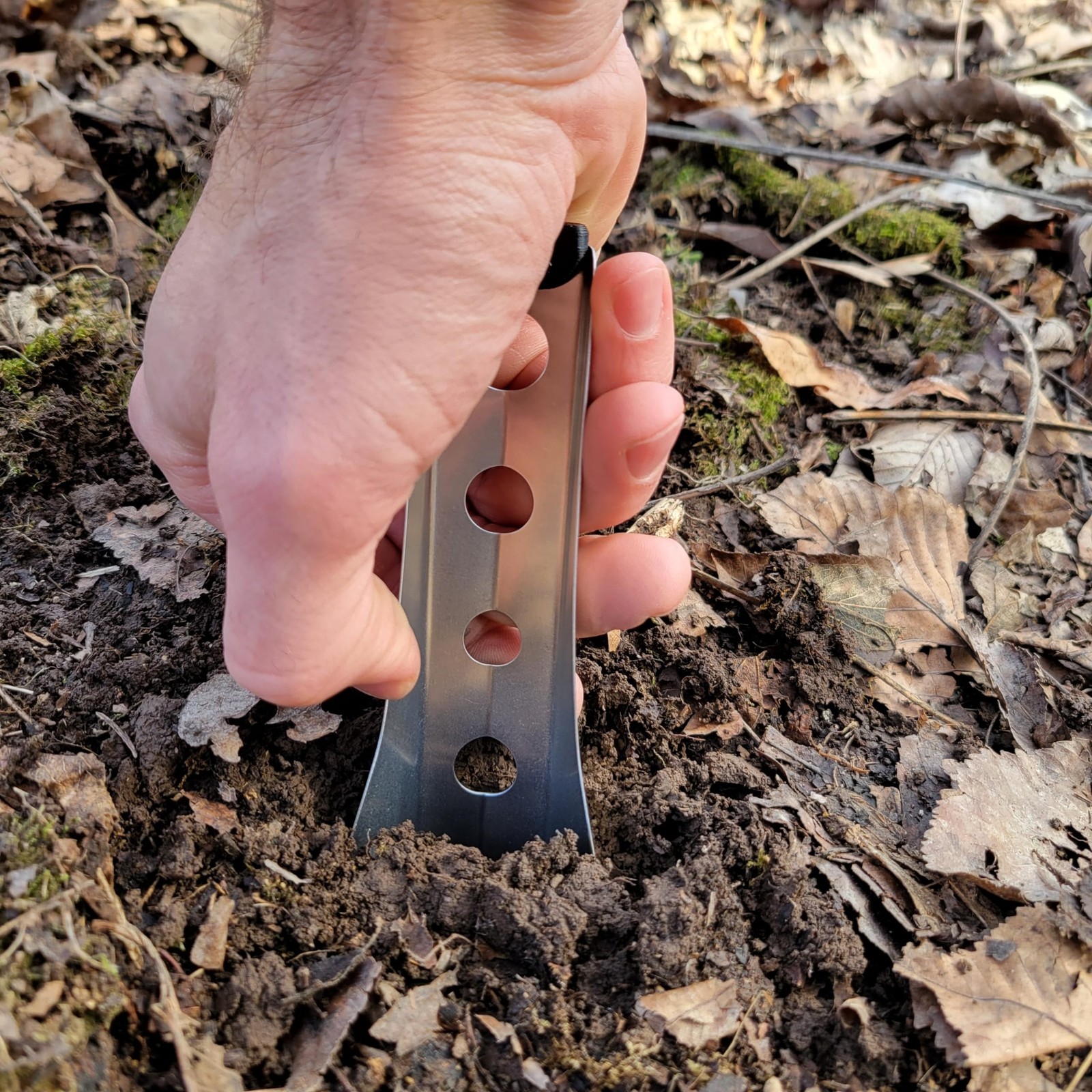 Ultralight Backpacking Trowel, 0.48 oz (13.5g) Black