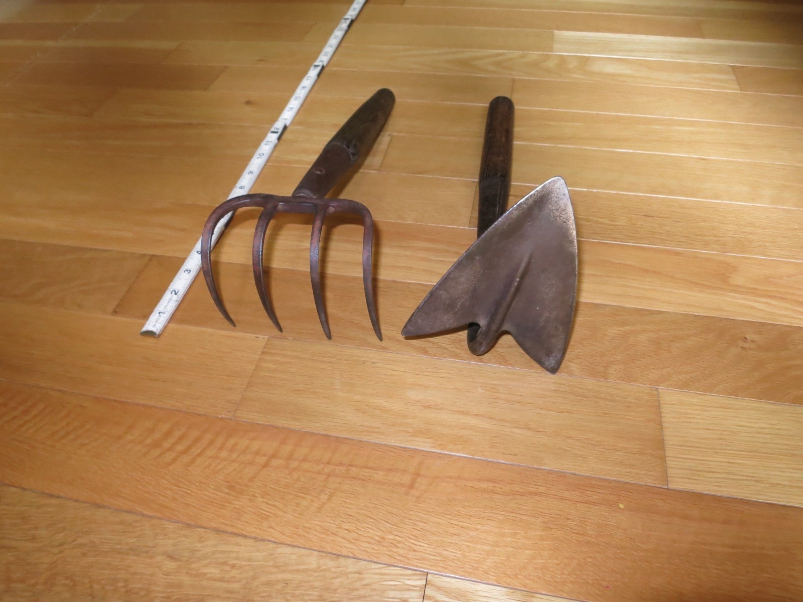 Vintage Wood Long Handle Garden Tools Tine Hoe lot