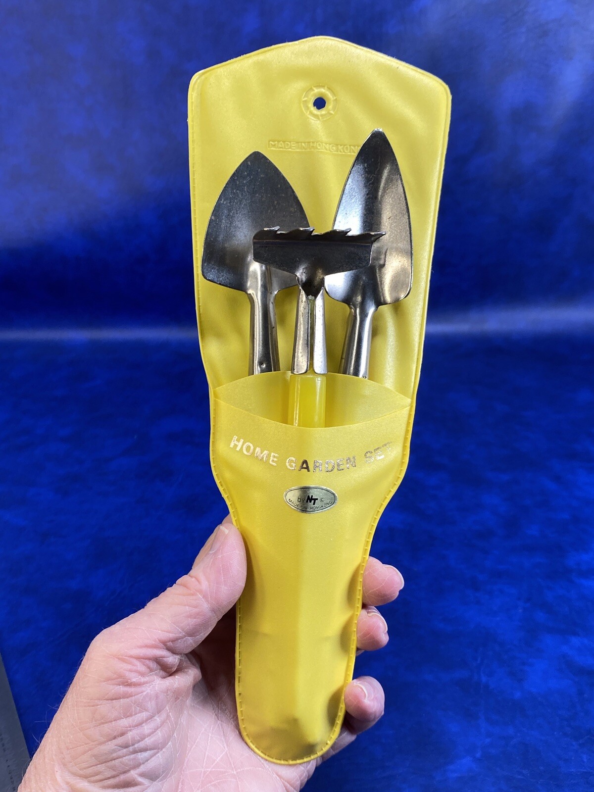 Vtg Home Gardening Set by NT 3 Piece Yellow Plastic Handle with Vinyl Holder