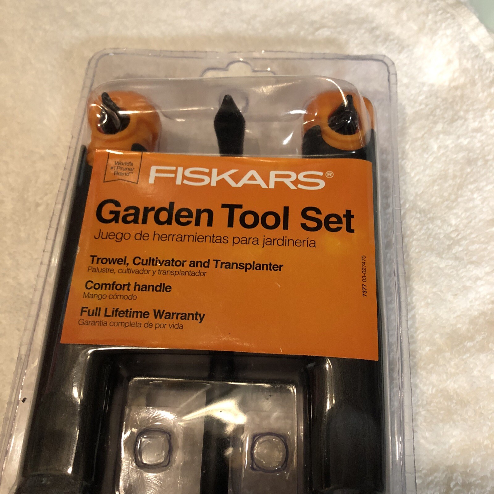 Fiskars Garden Tool Set 3 Piece Black Trowel + Cultivator + Transplanter