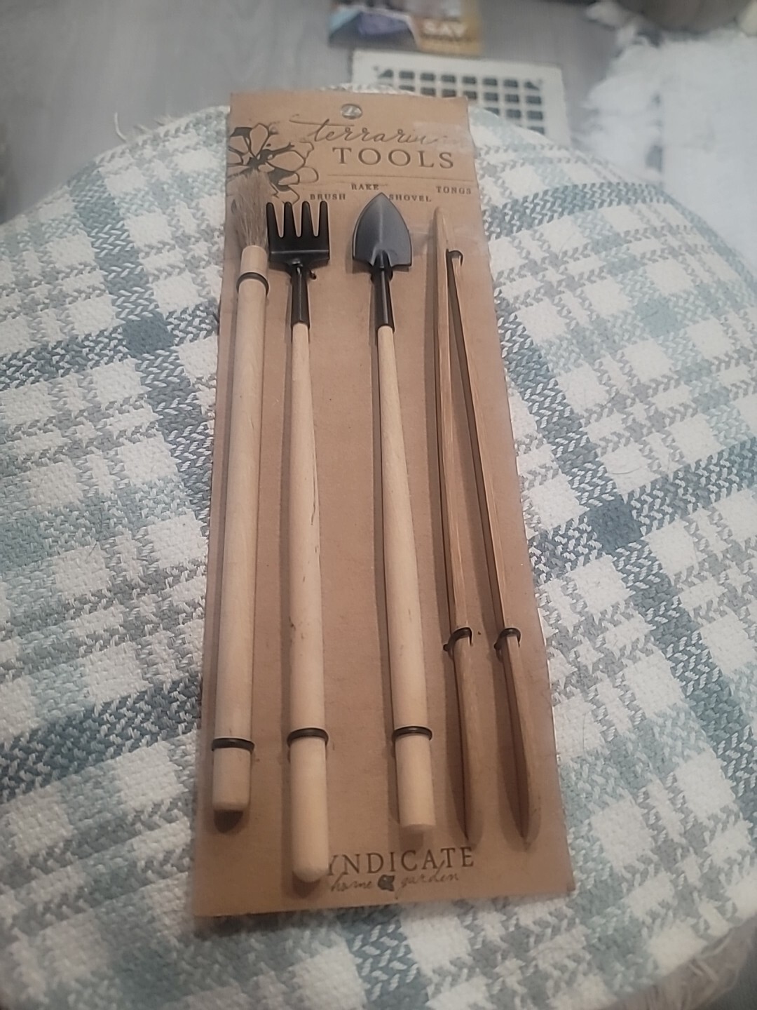 052076 Terrarium Tool Kit Light Brownblack