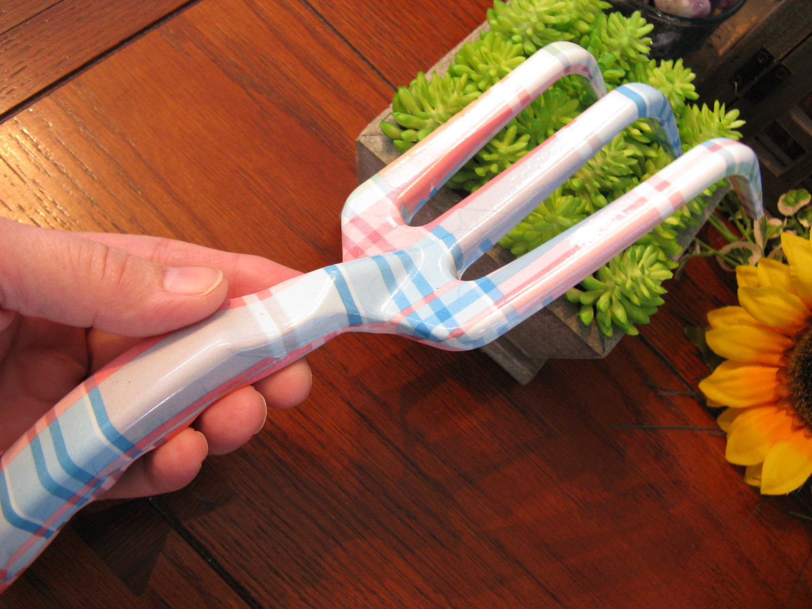 New Summer Gardening Gift Set w/ Metal Hand Rake, Seed Envelopes, Purple Gloves