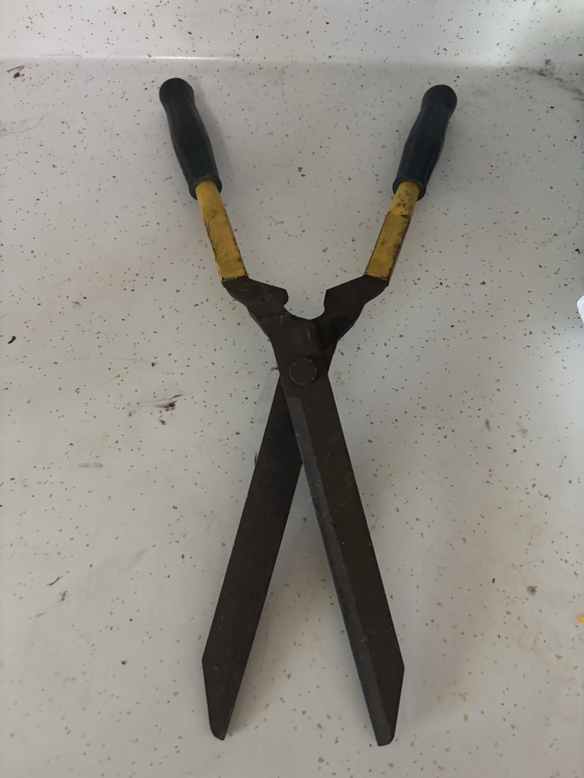 Two pair Vintage glass clippers one with and one on branded