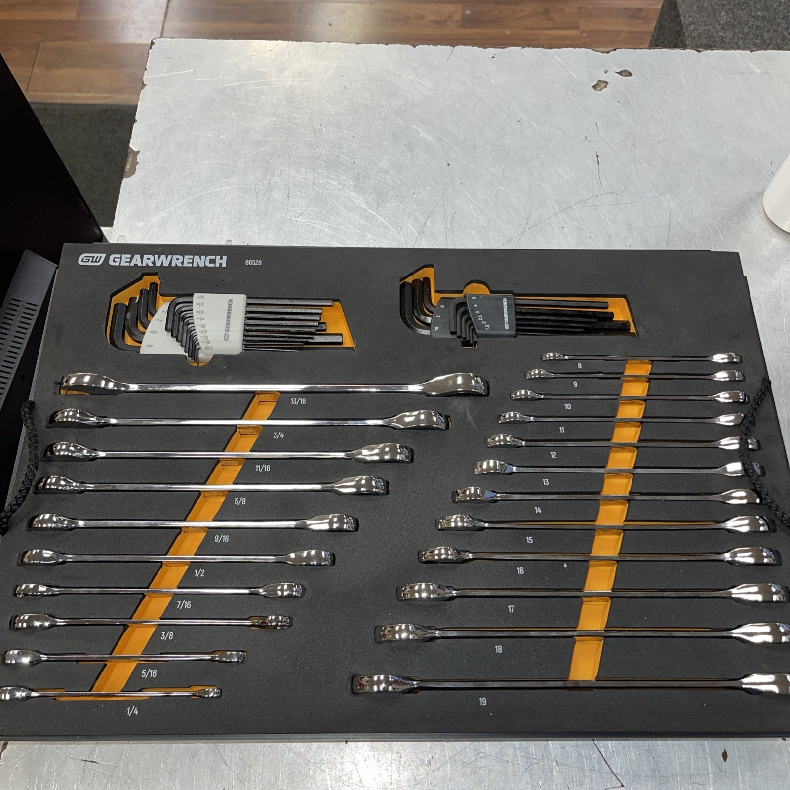 44pc 90T SAE/Metric Combination Ratcheting Wrench & Long Arm Hex Key Set with EV
