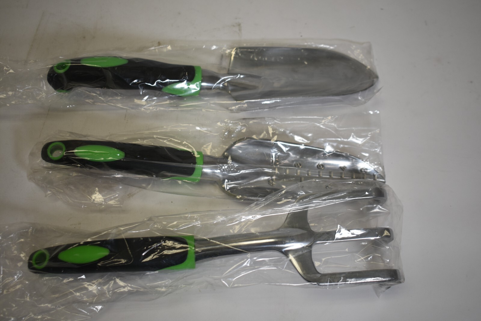 Ecological 100% Organic Gardening Tool 3 Piece Set Ergonomic Handle Black/Green