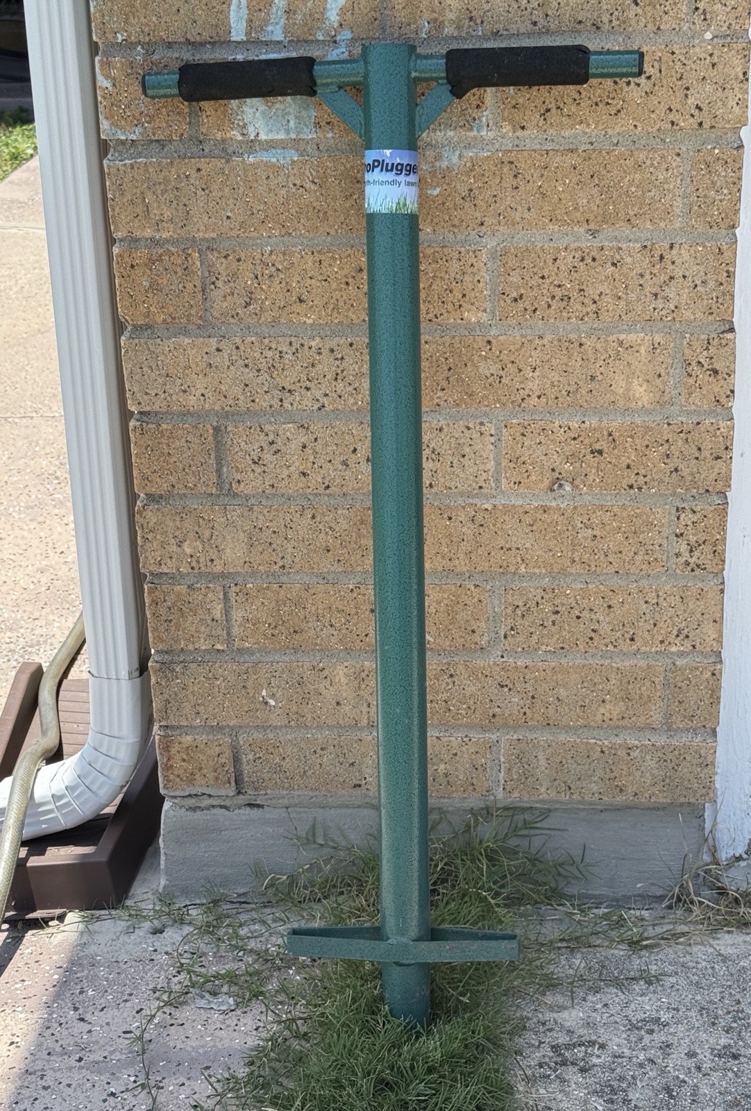 Pro Plugger 5 In 1 Lawn/Gardening Tool
