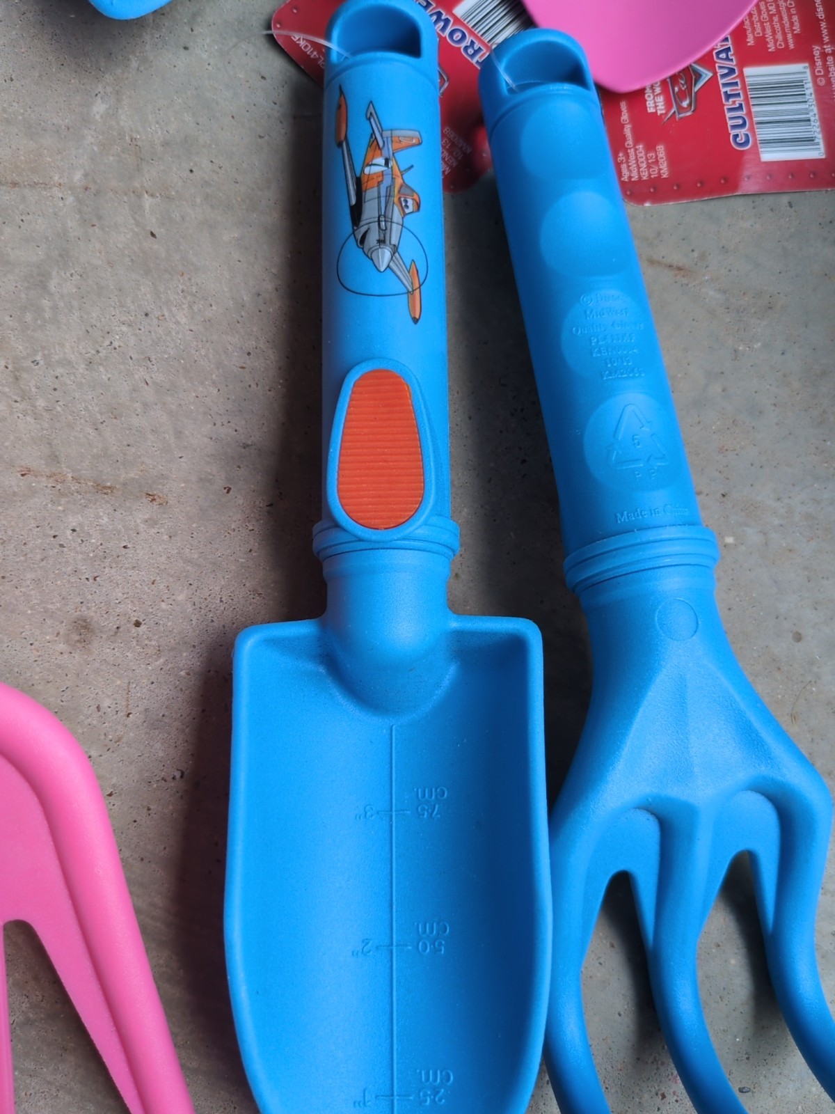 Lot Of 13 New Midwest Glove Kids Garden Trowel Cultivator Disney Princess Plane