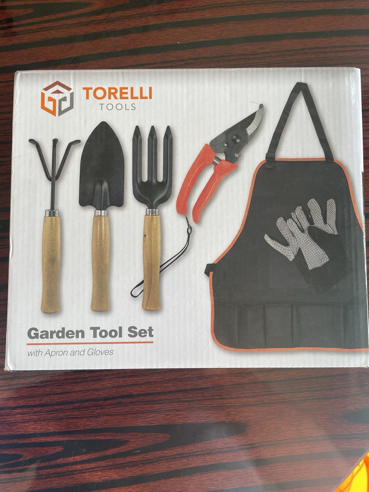 NEW- Garden 6 pc Apron Gloves Pruner Rake Trowel Fork Gardening Tools Torelli