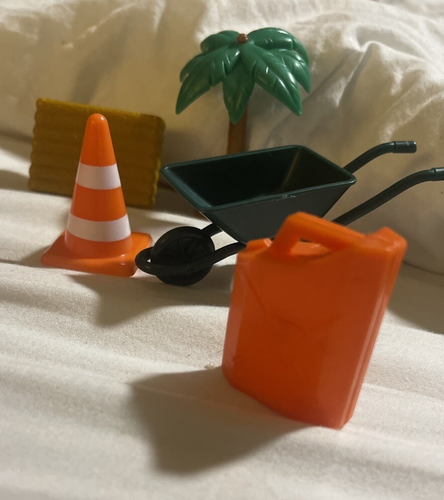 Toys Plastic yard accessories 10