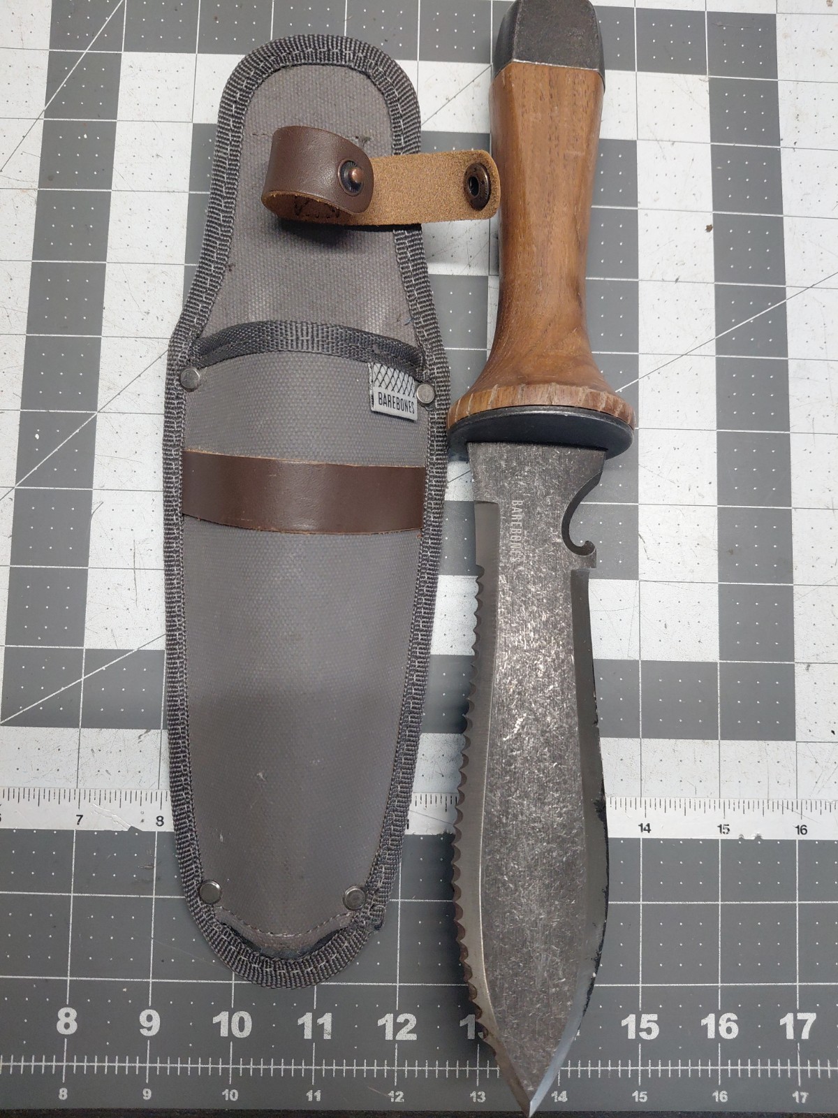 Barebones Dig Multi Tool Shovel Hand Trowel Garden Tool Metal Detector