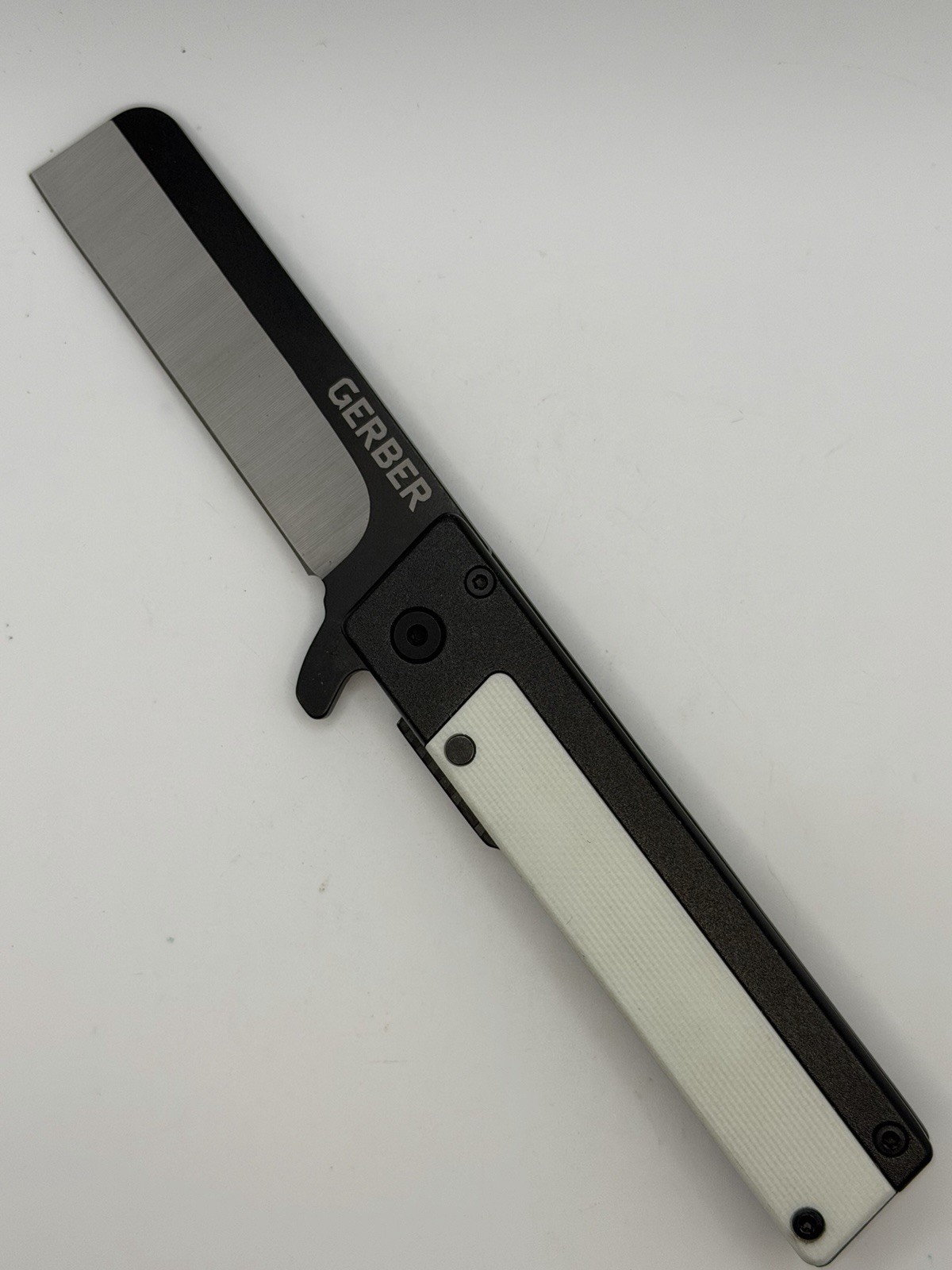 Gerber Quadrant W/ White G10 Inlay Folding Clip Knife New 30-001703