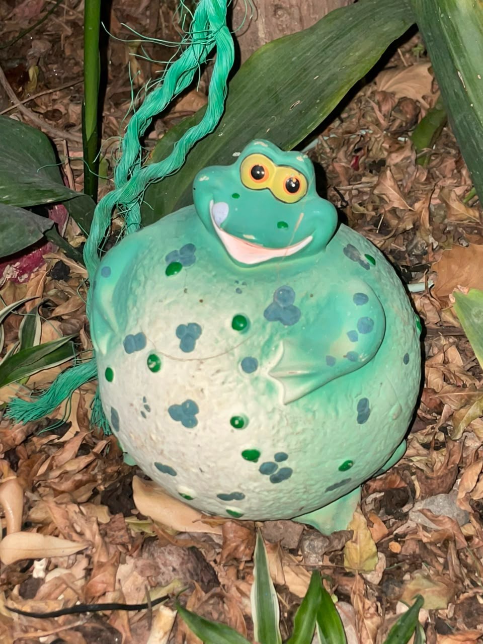 Large Green Frog Garden Statue Outdoor Lawn Patio Yard Decor Resin Ornament