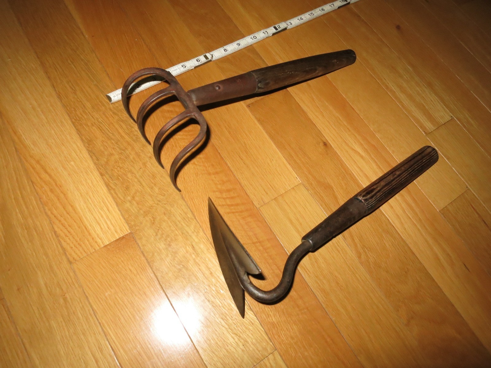 Vintage Wood Long Handle Garden Tools Tine Hoe lot