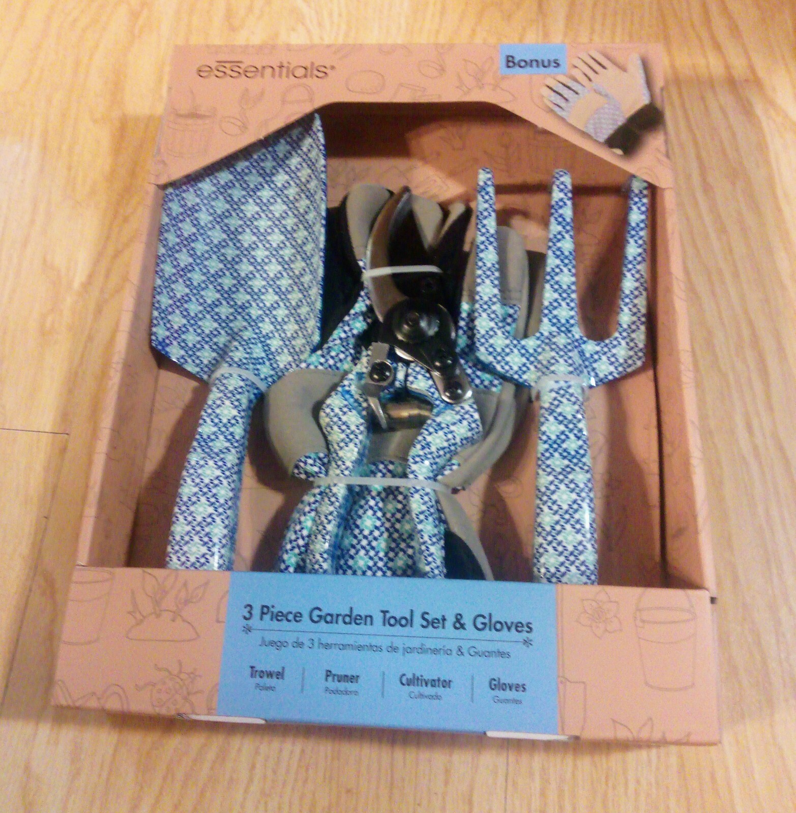 New 3 Piece Metal Garden Tool Set Bonus Gloves Trowel Pruner Cultivator